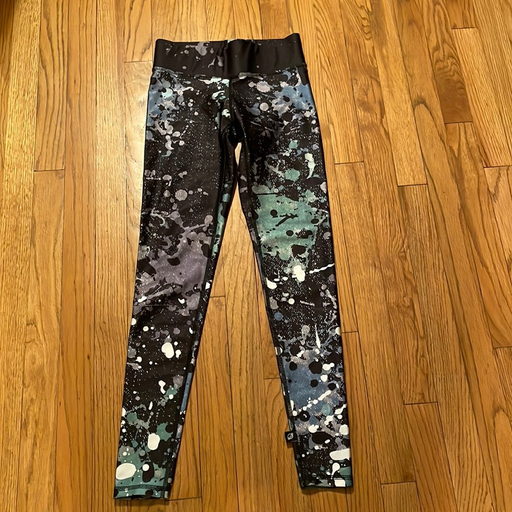 Terez splatter design black, purple and teal leggings